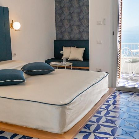 Casa Gioia Apartment Amalfi Bagian luar foto