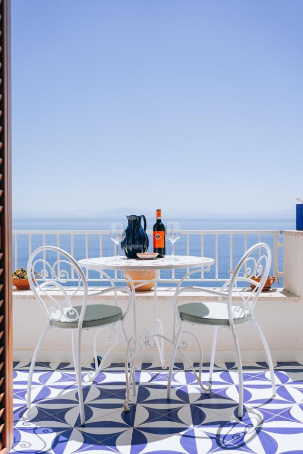 Casa Gioia Apartment Amalfi Bagian luar foto